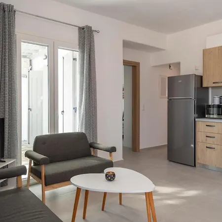 Cycladic Sunlight 2bedroom House Holiday home *