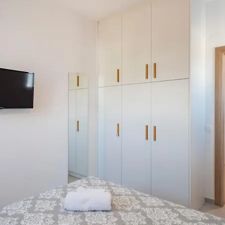 Cycladic Sunlight 2bedroom House Holiday home Krotiri