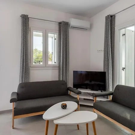 Holiday home Cycladic Sunlight 2bedroom House *