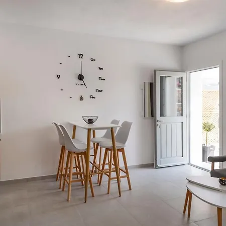 Holiday home Cycladic Sunlight 2bedroom House *